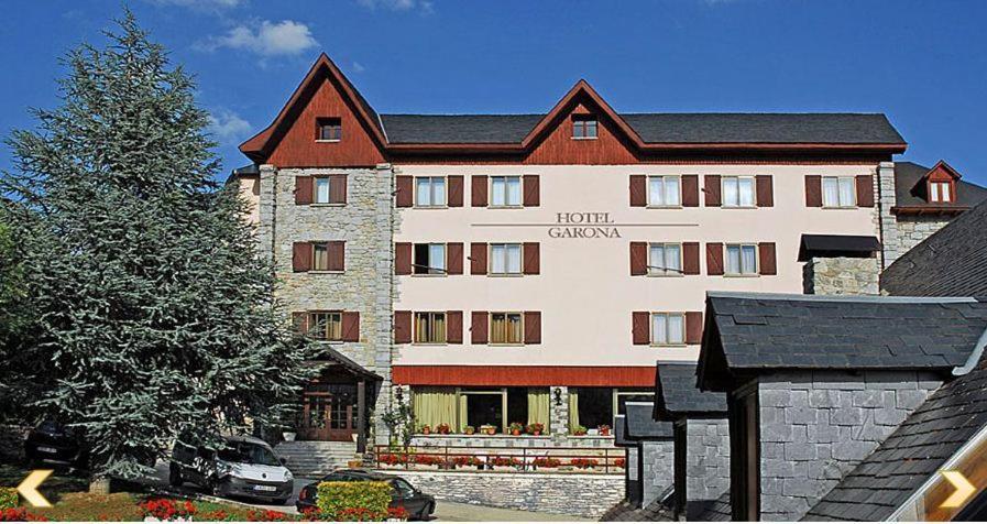 Garona Hotel 2*